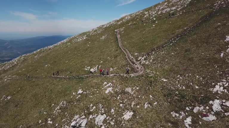 Planinarenje - frame at 0m0s