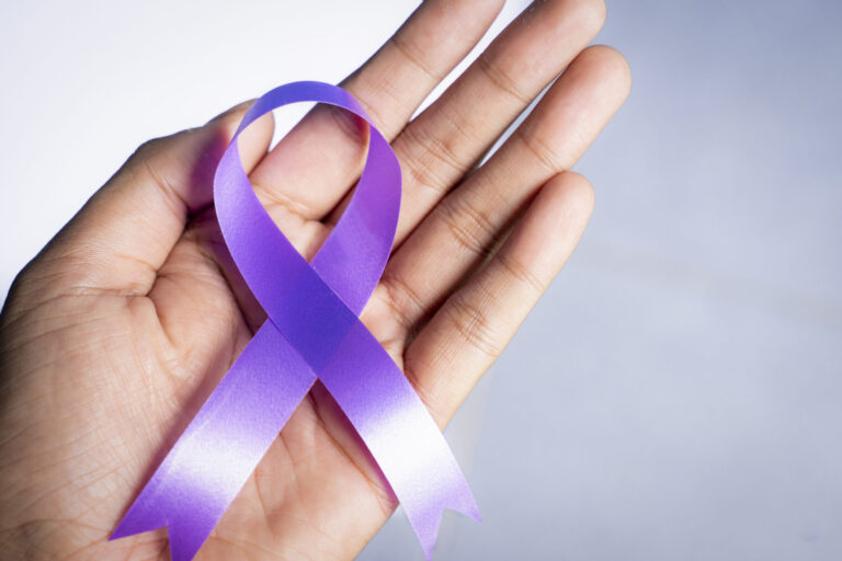 vecteezy_purple-ribbon-for-world-cancer-day-photo-background_5255202